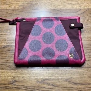 Lululemon 3 in 1 pouch set